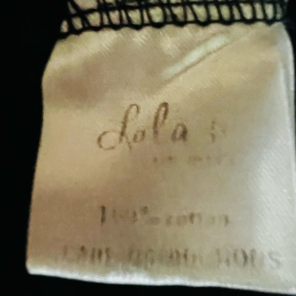 Lola + The Boys Black Dinosaur Graphic T-Shirt Size 8 - Picture 4 of 7